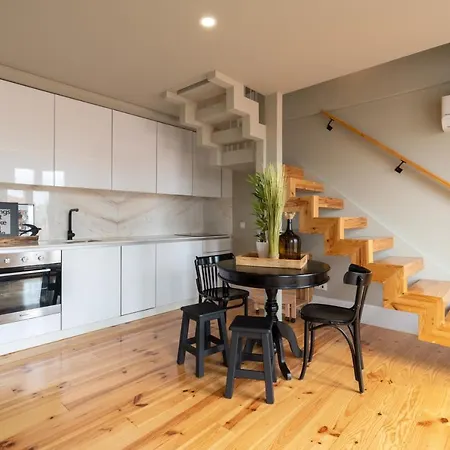 Bright&spacious Duplex - Premium Location