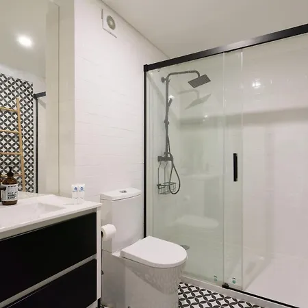 Bright&spacious Duplex - Premium Location Apartamento Oporto