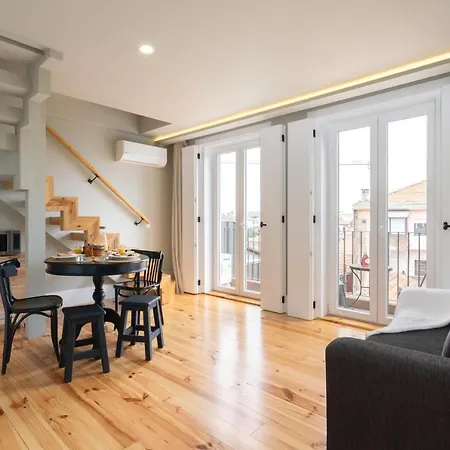 Bright&spacious Duplex - Premium Location *